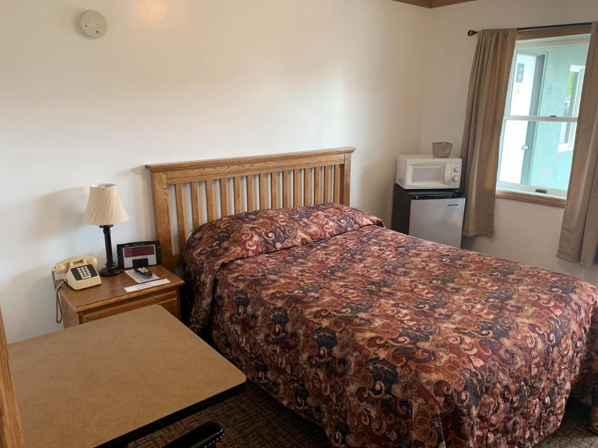 Haven Inn Glen Dale Екстериор снимка