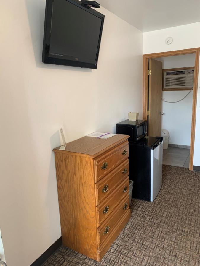 Haven Inn Glen Dale Екстериор снимка