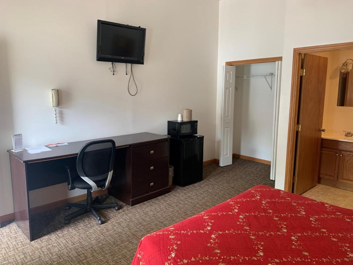 Haven Inn Glen Dale Екстериор снимка